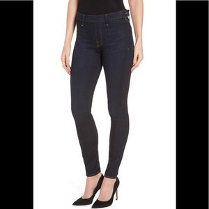 Good American side zip jeans